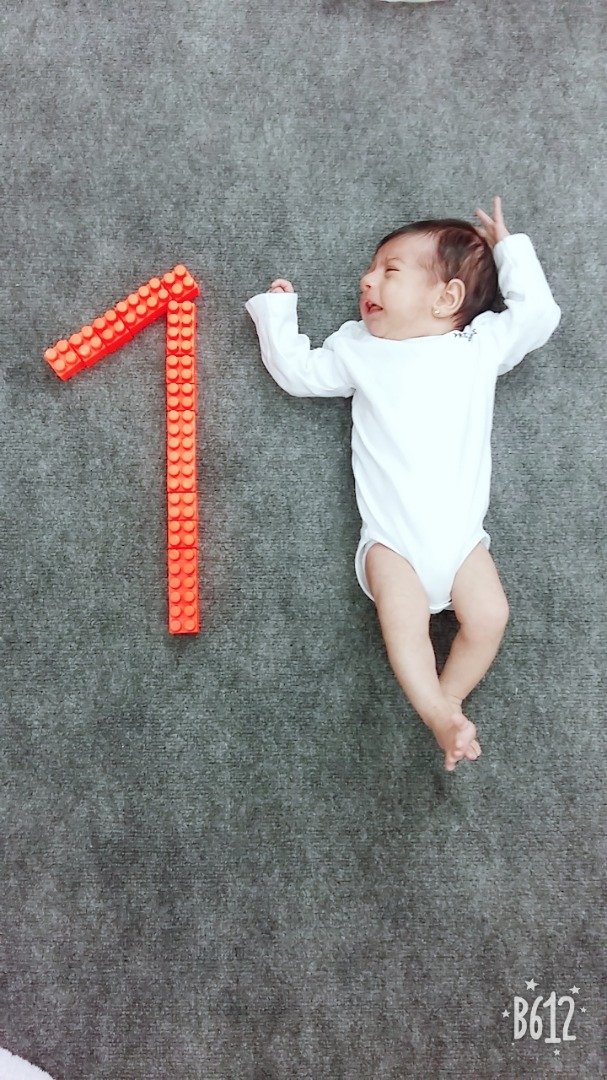 یک ماهگی نوزاد مهرسانا دوستی