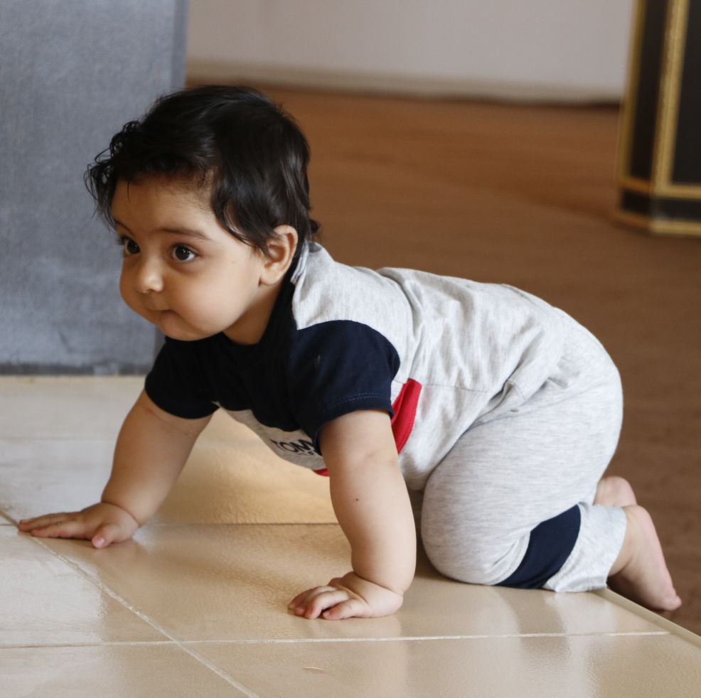 ده ماهگی نوزاد ارمیا و الین