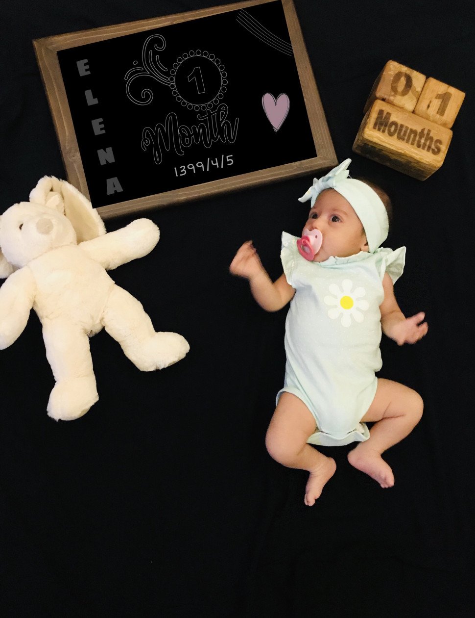 یک ماهگی نوزاد النا جنت