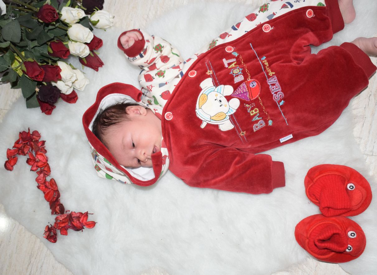 یک ماهگی نوزاد امیر محمد فرهادی