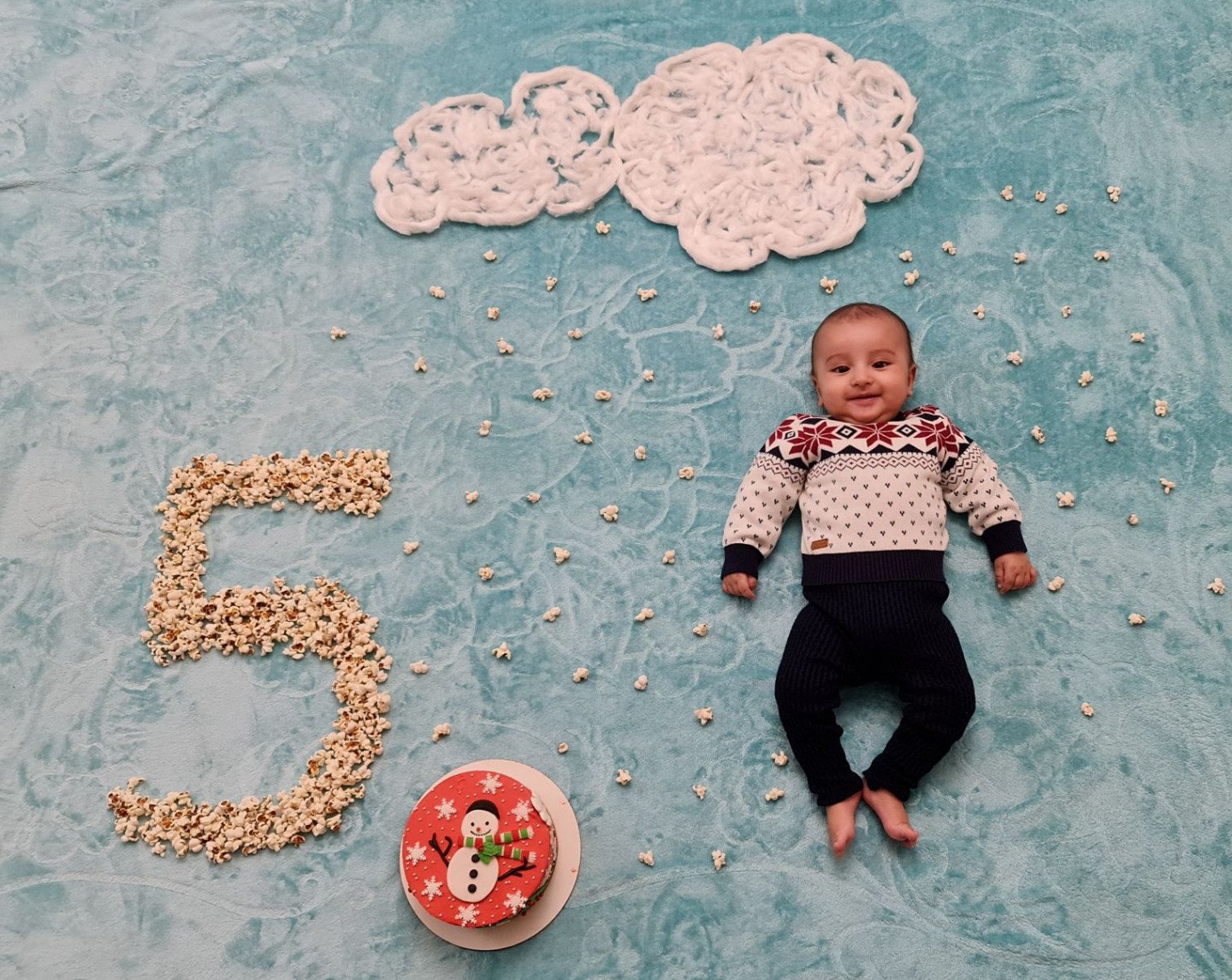 تم عکس زمستانی نوزاد هوراد عباسی جوان