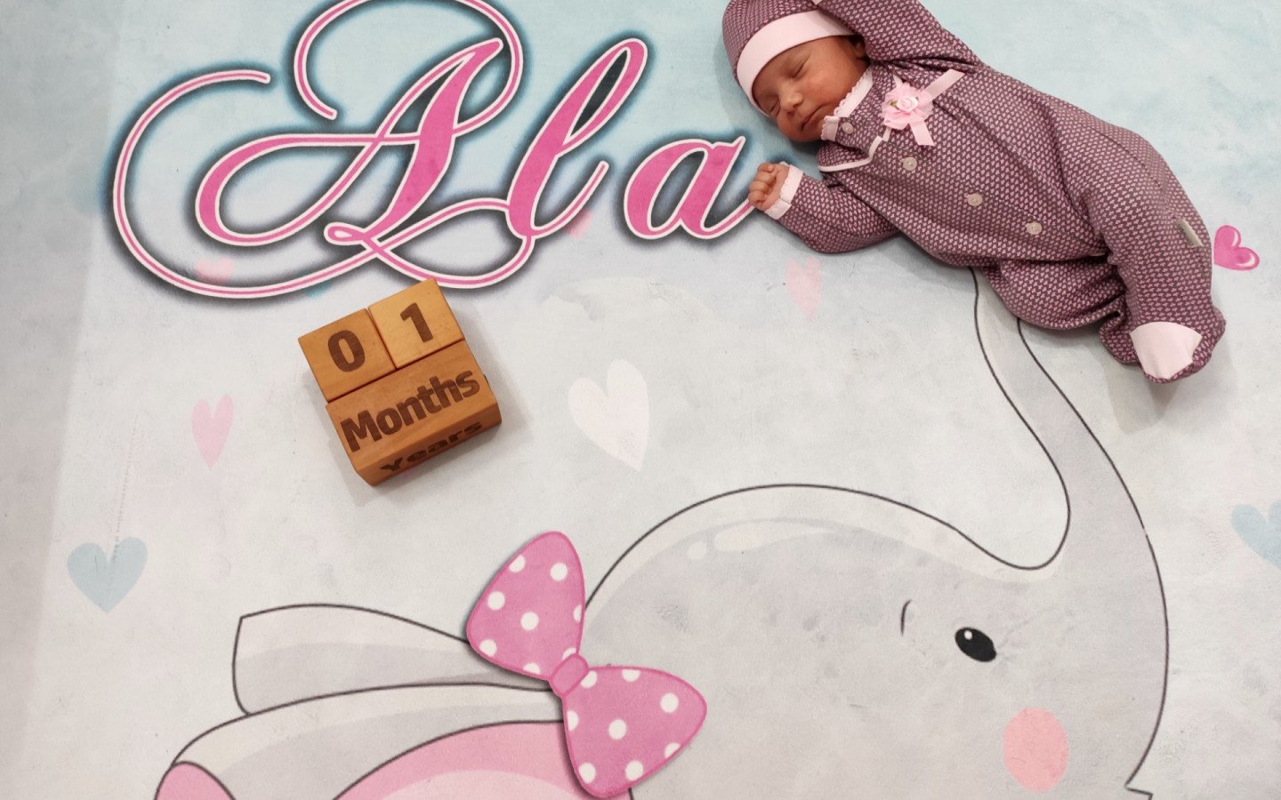 یک ماهگی نوزاد آلا کشاورز