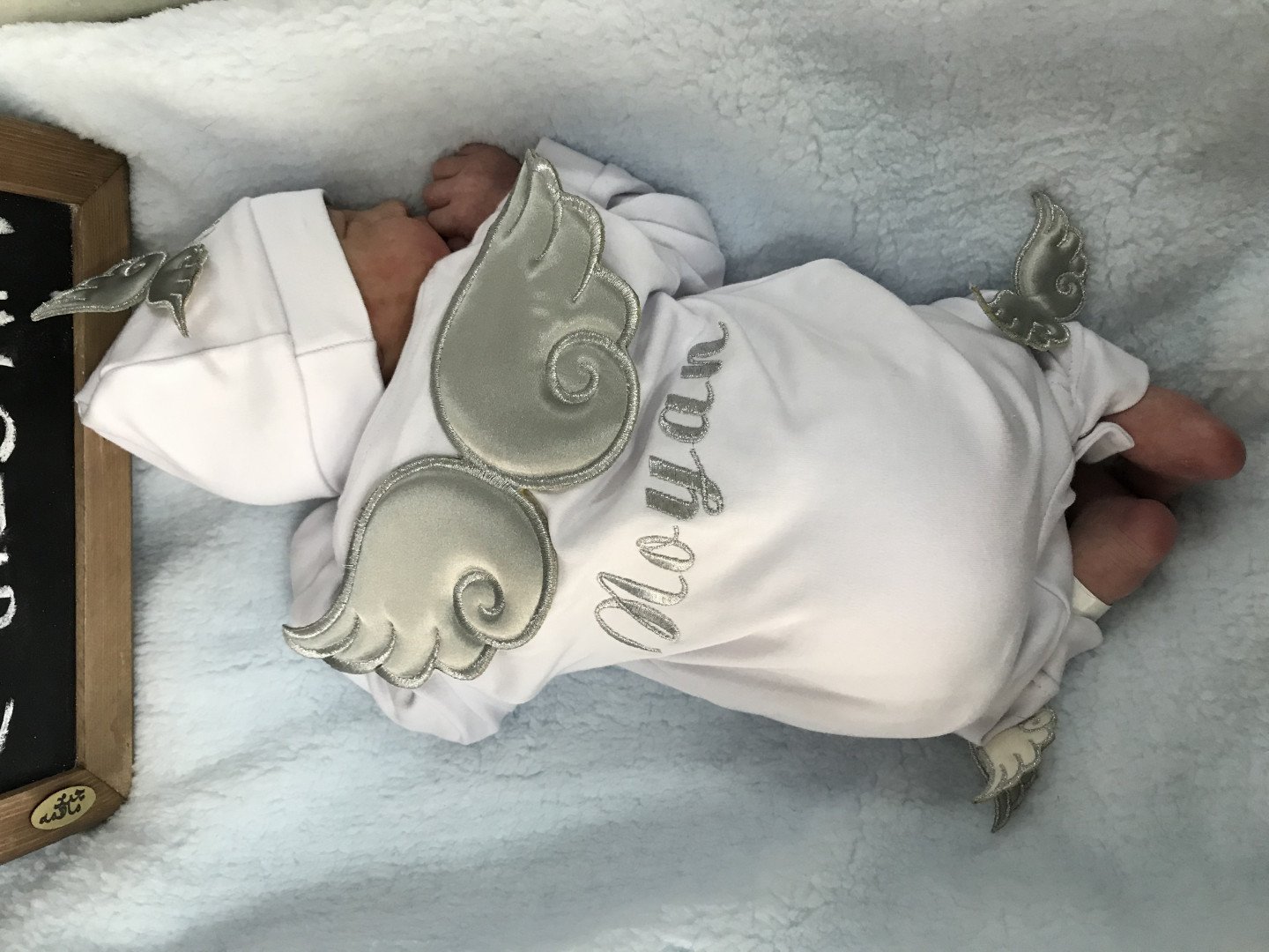 متولد شدن نوزاد نویان ناصری