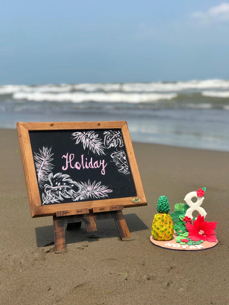 ایستادن نوزاد نویان ناصری