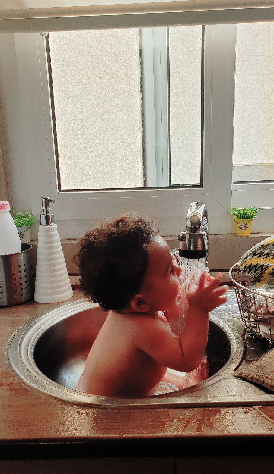 ده ماهگی نوزاد دلسا ذنونی واحد