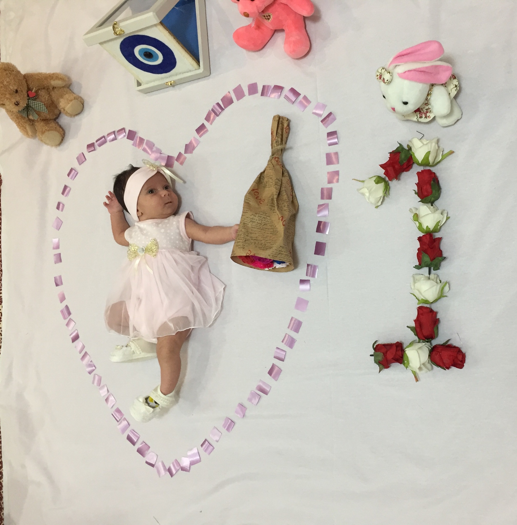 یک ماهگی نوزاد ليانا رضاپور