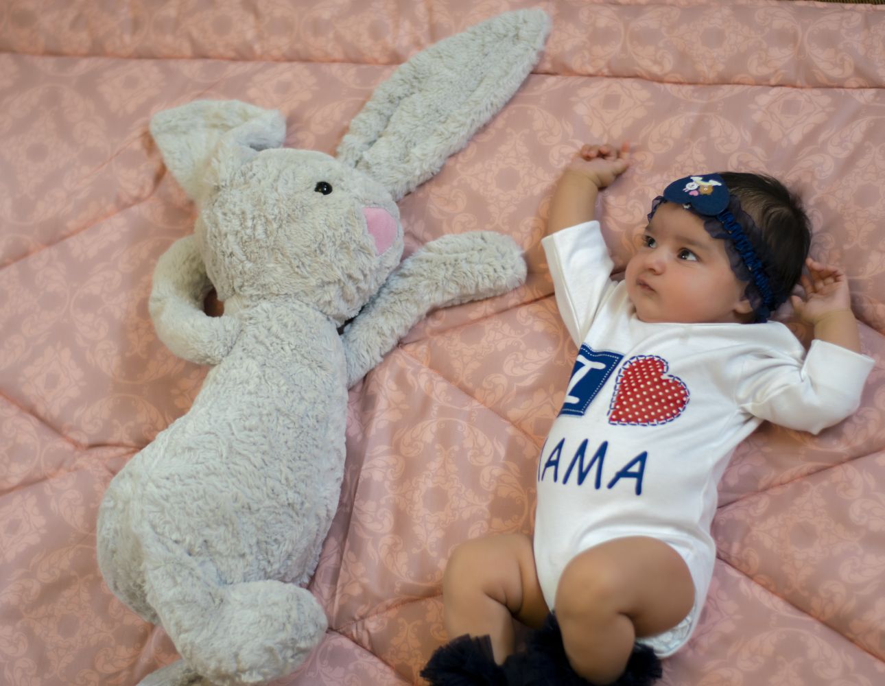 عکس مادر و کودک رزالین مشایخ