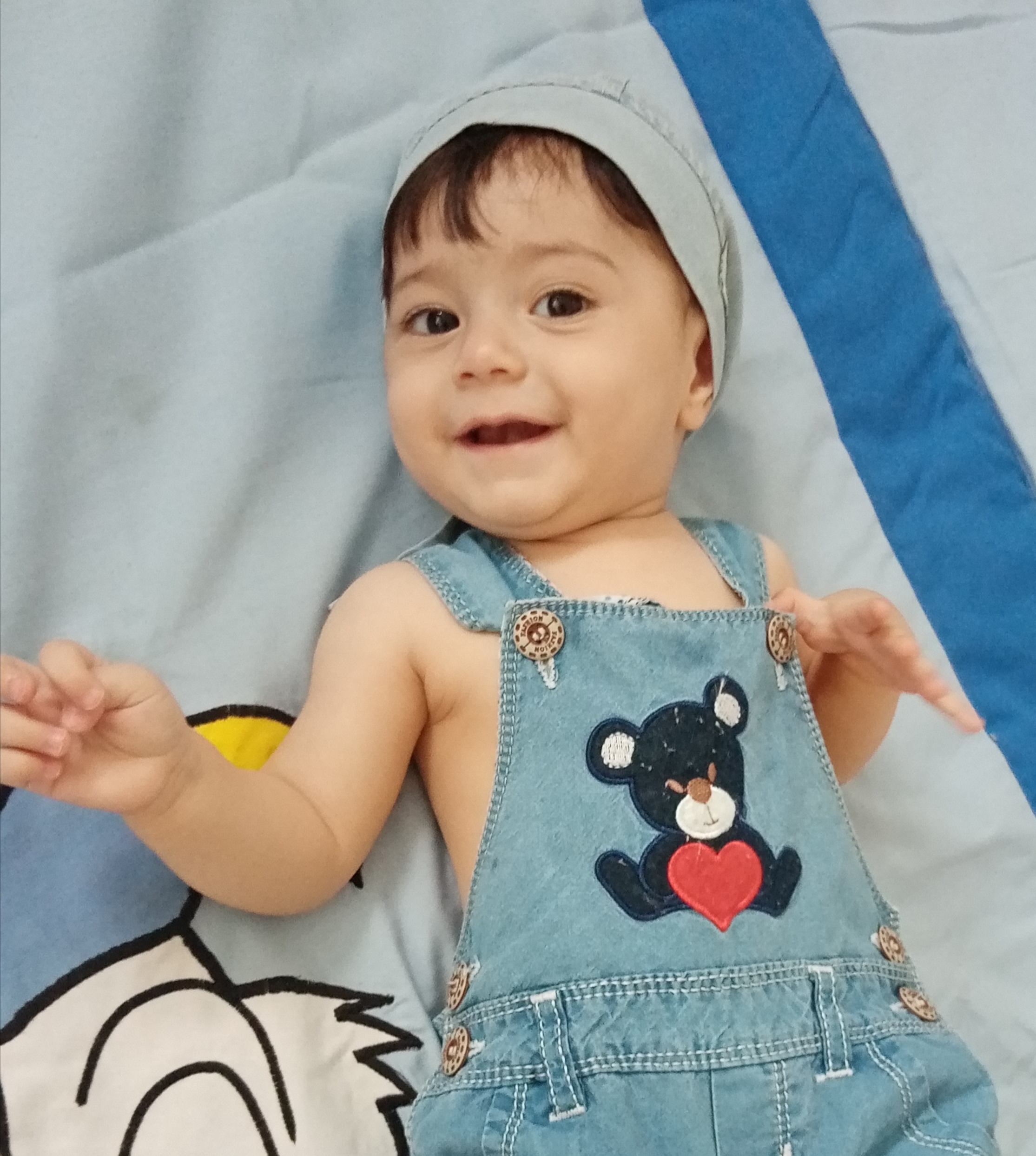 نه ماهگی نوزاد ماهور نادری فارسانی