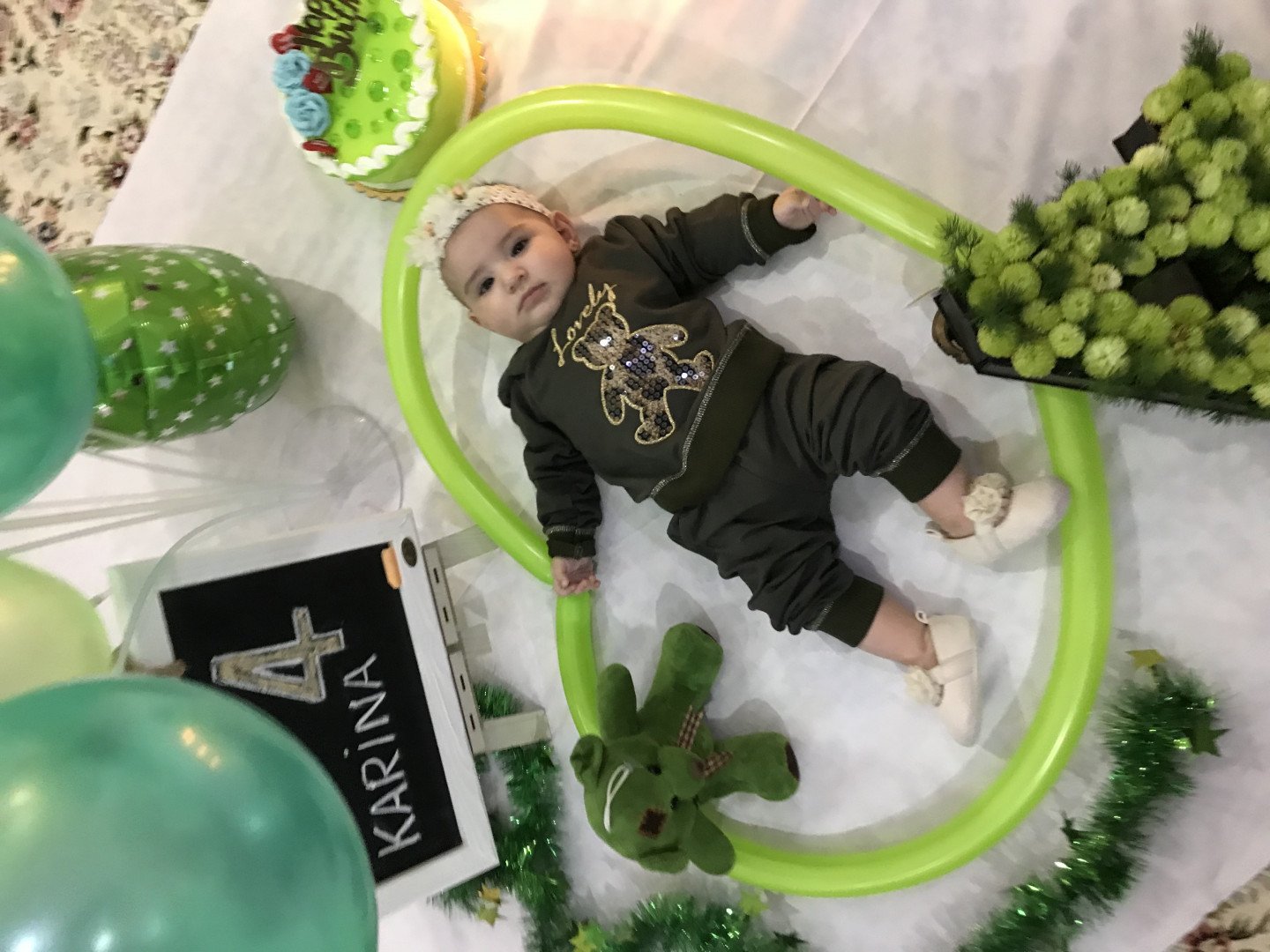 غلتیدن نوزاد کارینا روشنی