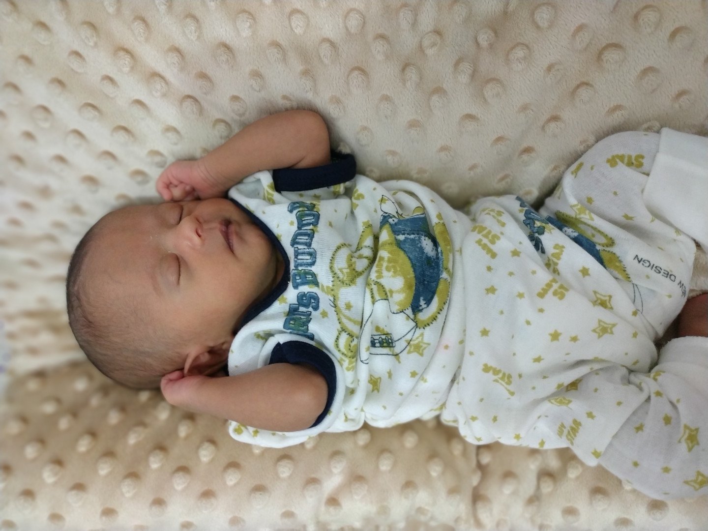 متولد شدن نوزاد آیهان قلیان