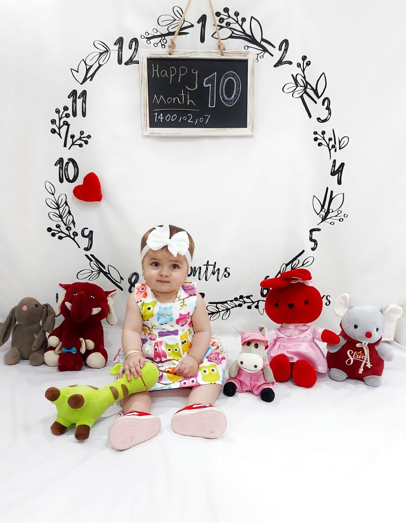 ده ماهگی نوزاد نورا عزیزی