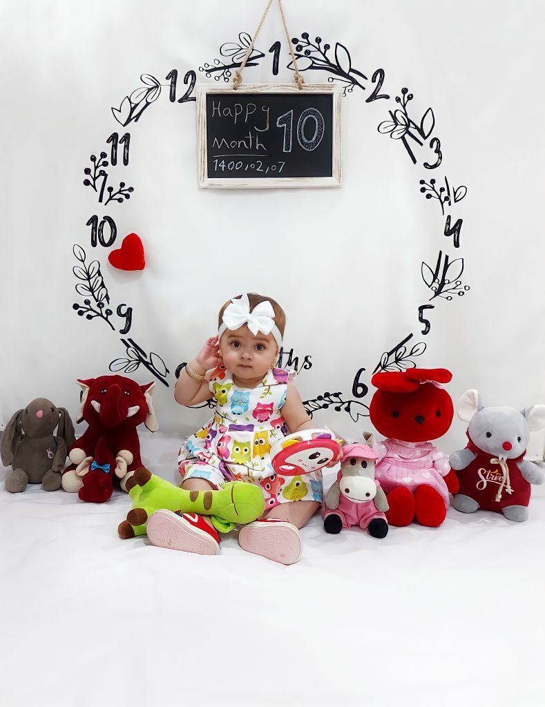 ده ماهگی نوزاد نورا عزیزی