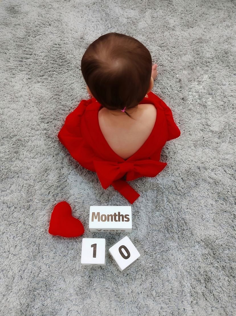 ده ماهگی نوزاد نورا عزیزی