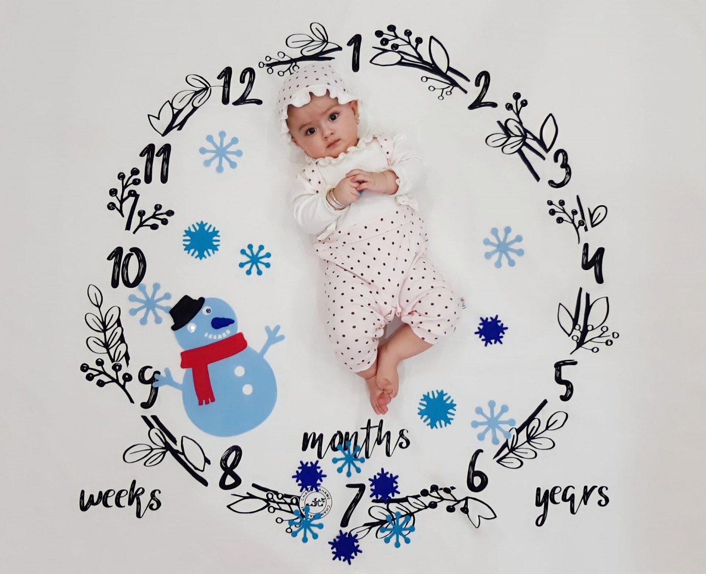 تم عکس زمستانی نوزاد نورا عزیزی