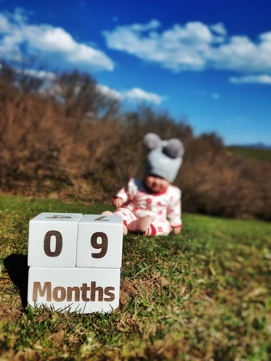 نه ماهگی نوزاد نورا عزیزی