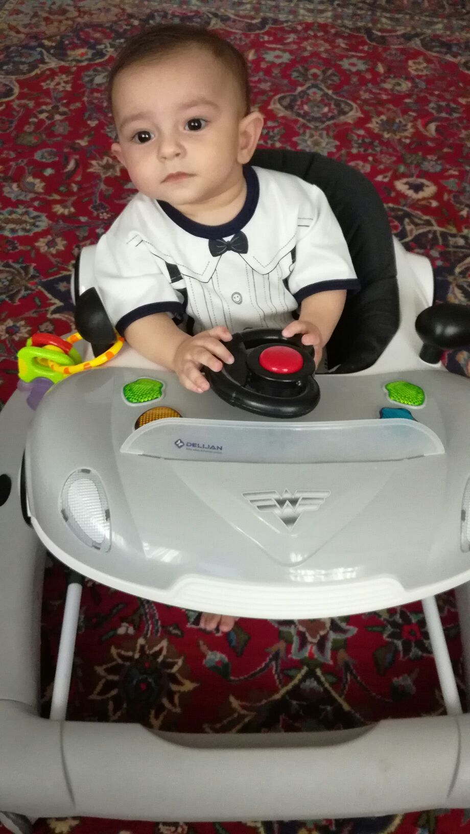 هشت ماهگی نوزاد barbod pazoki