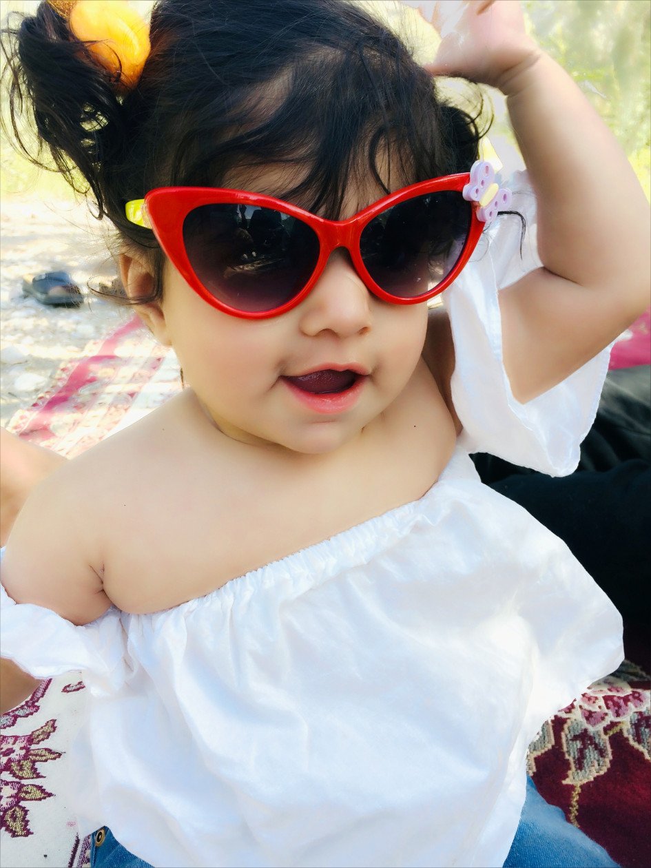 هفده ماهگی کودک آوینا احمدی