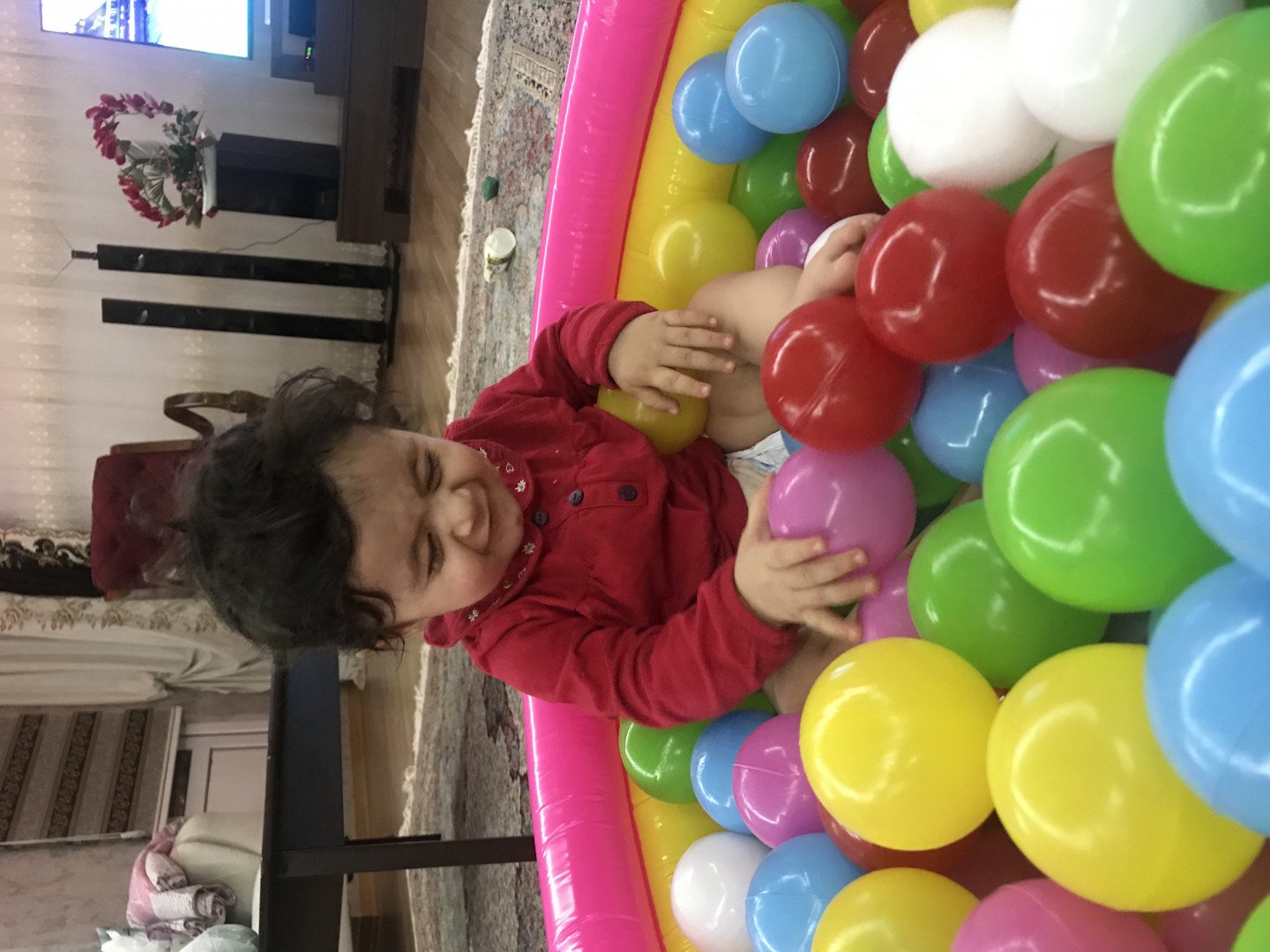 اولین کلمه نوزاد آوا پرهيزكار