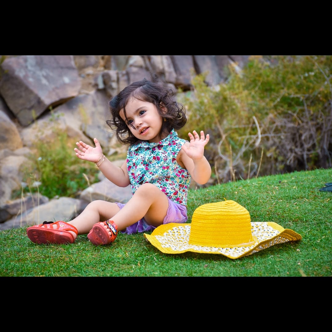 بیست ماهگی کودک نیروانا سیمراخ