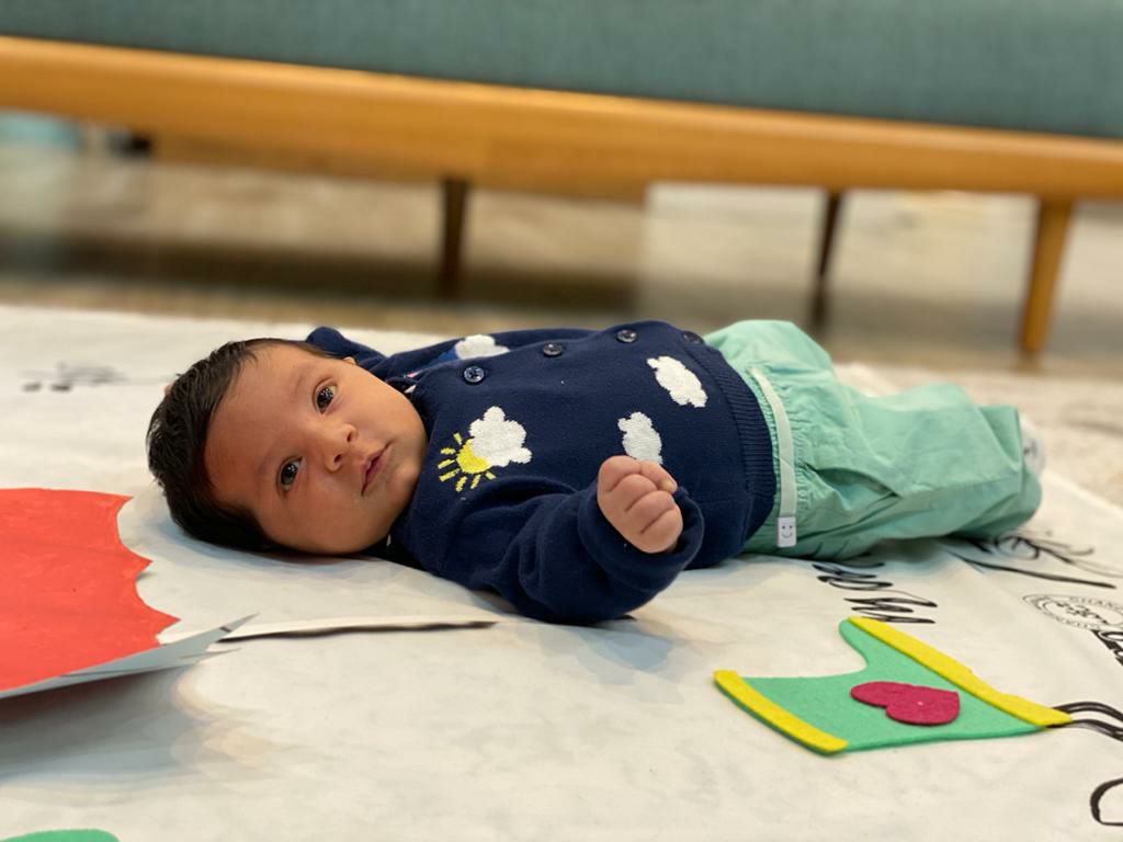 یک ماهگی نوزاد لاوین سلیمیان