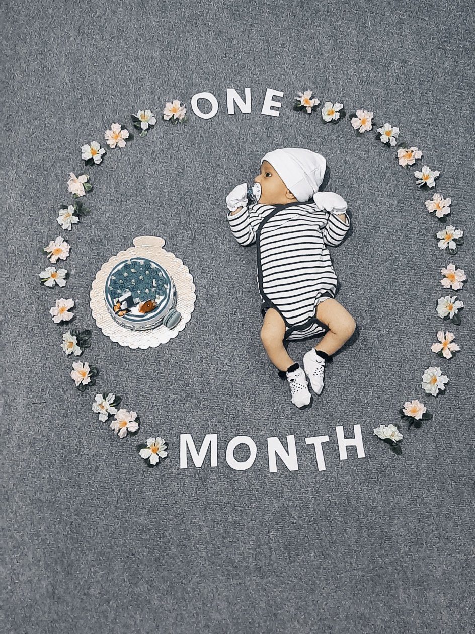 یک ماهگی نوزاد رضا دل روشن