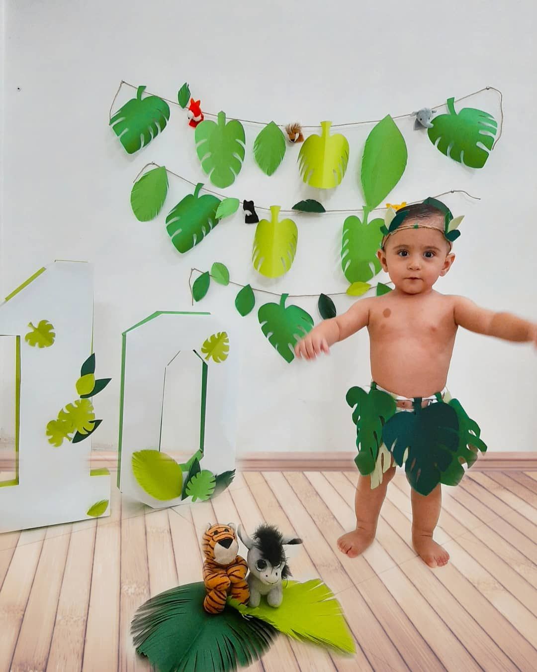 ایستادن نوزاد امیرحسین ملازم