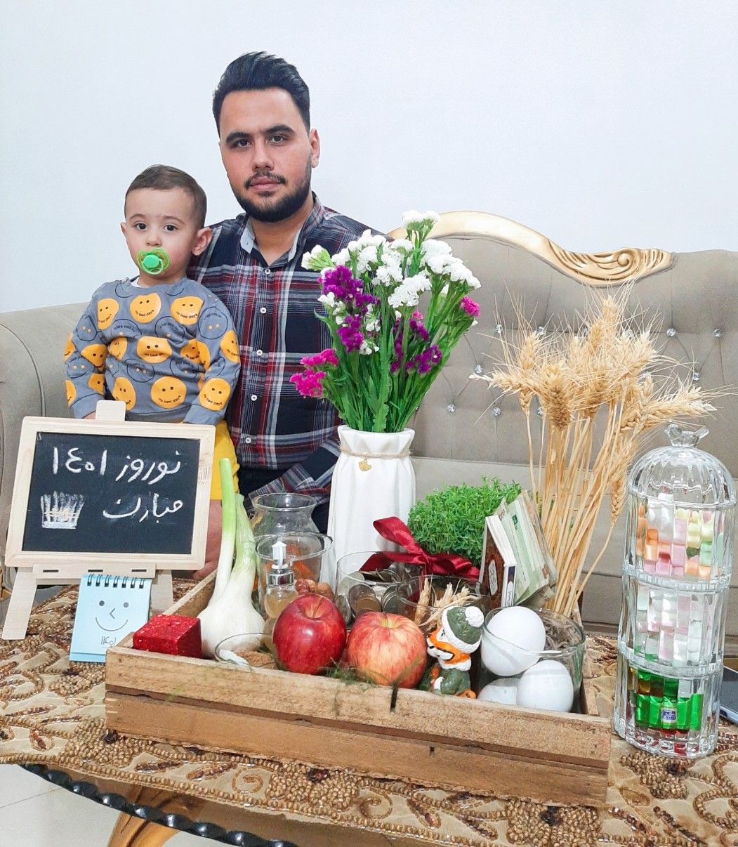 تخته سیاه کوچک امیرحسین ملازم