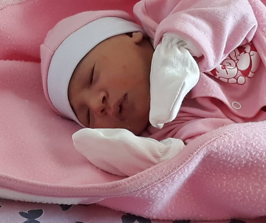 دو ماهگی نوزاد نیلا قنبری