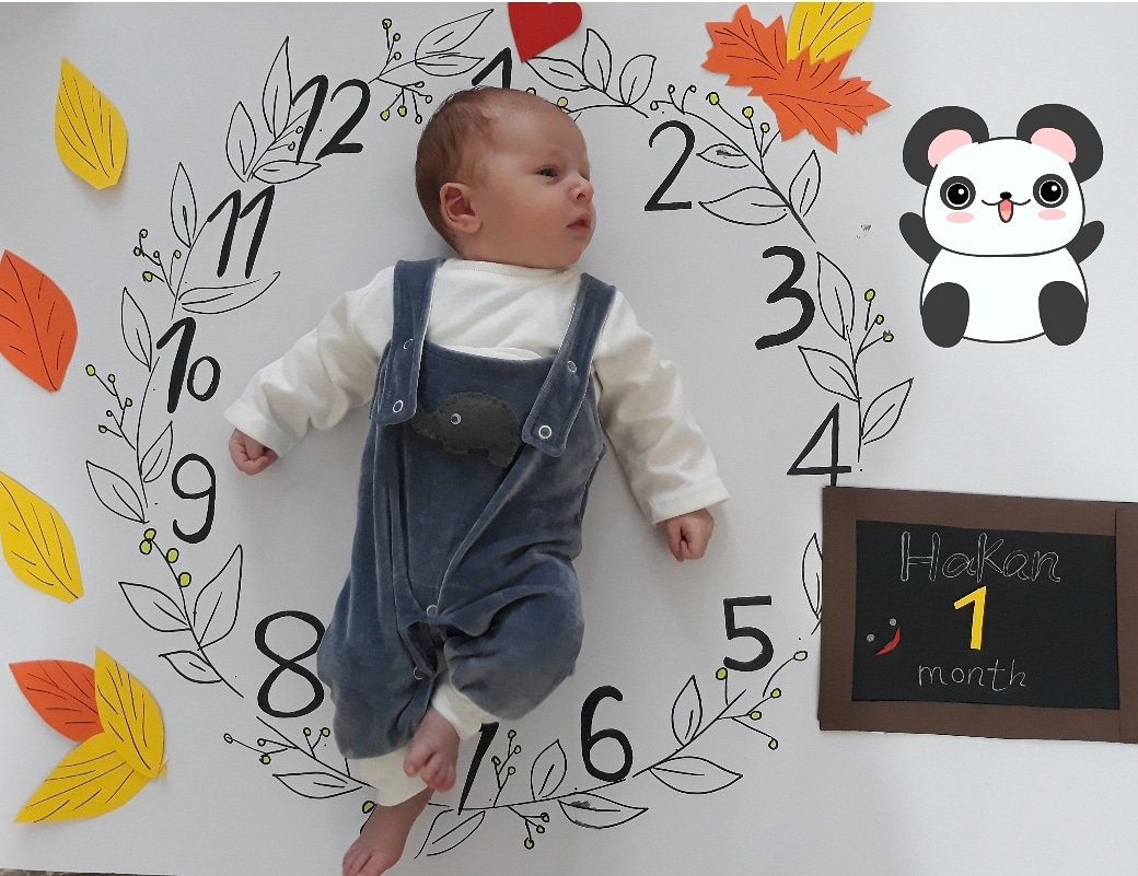 یک ماهگی نوزاد لیانا صدقی