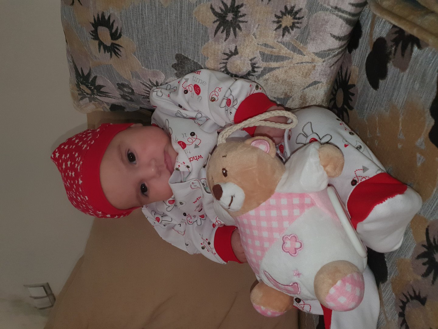 تم عکس تابستانی کودک آندیا حفیظی