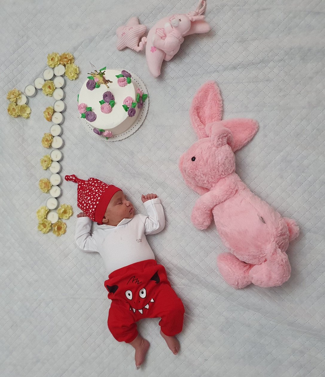 یک ماهگی نوزاد آندیا حفیظی