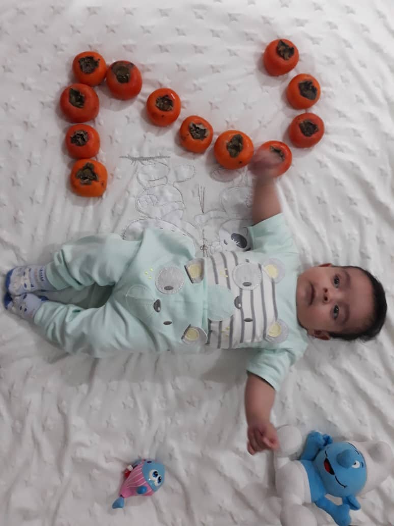 اولین خنده نوزاد آراد زاهدی