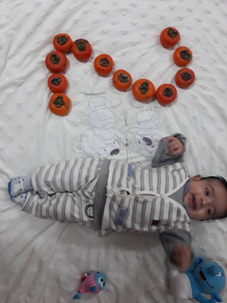 اولین خنده نوزاد آراد زاهدی