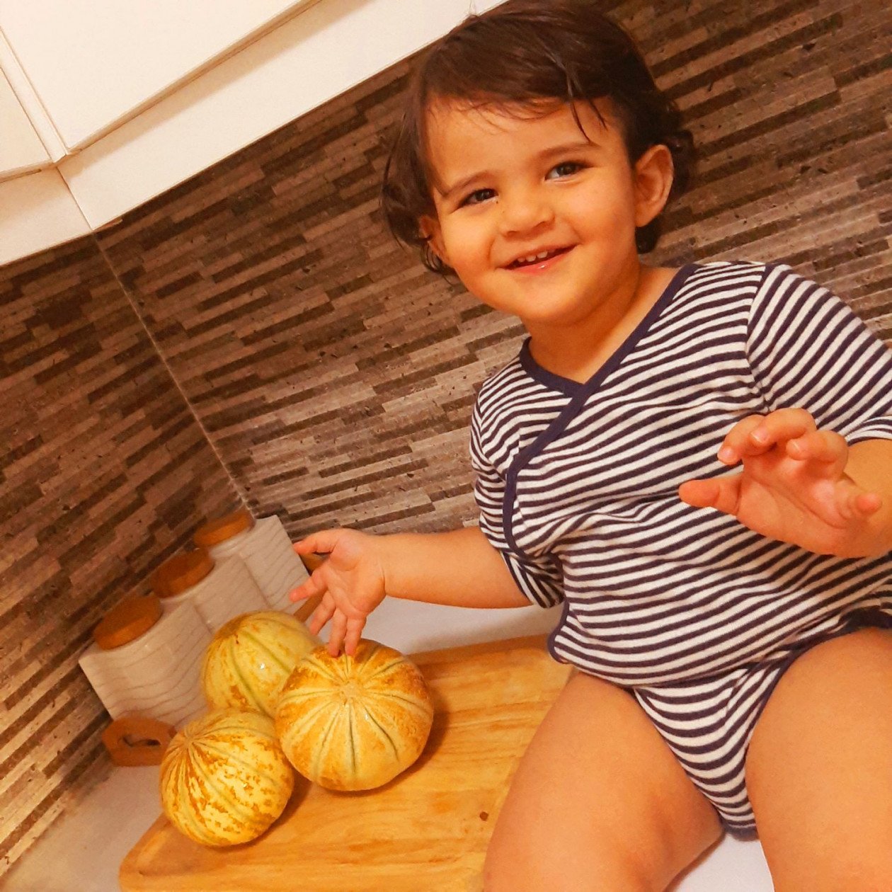 تم عکس تابستانی کودک الوین معرفت