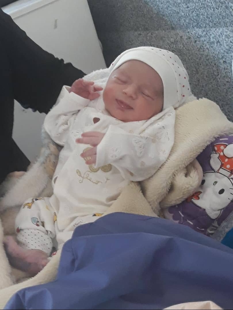 متولد شدن نوزاد مهدیسا