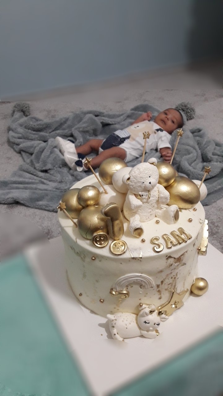 یک ماهگی نوزاد سام نصیری