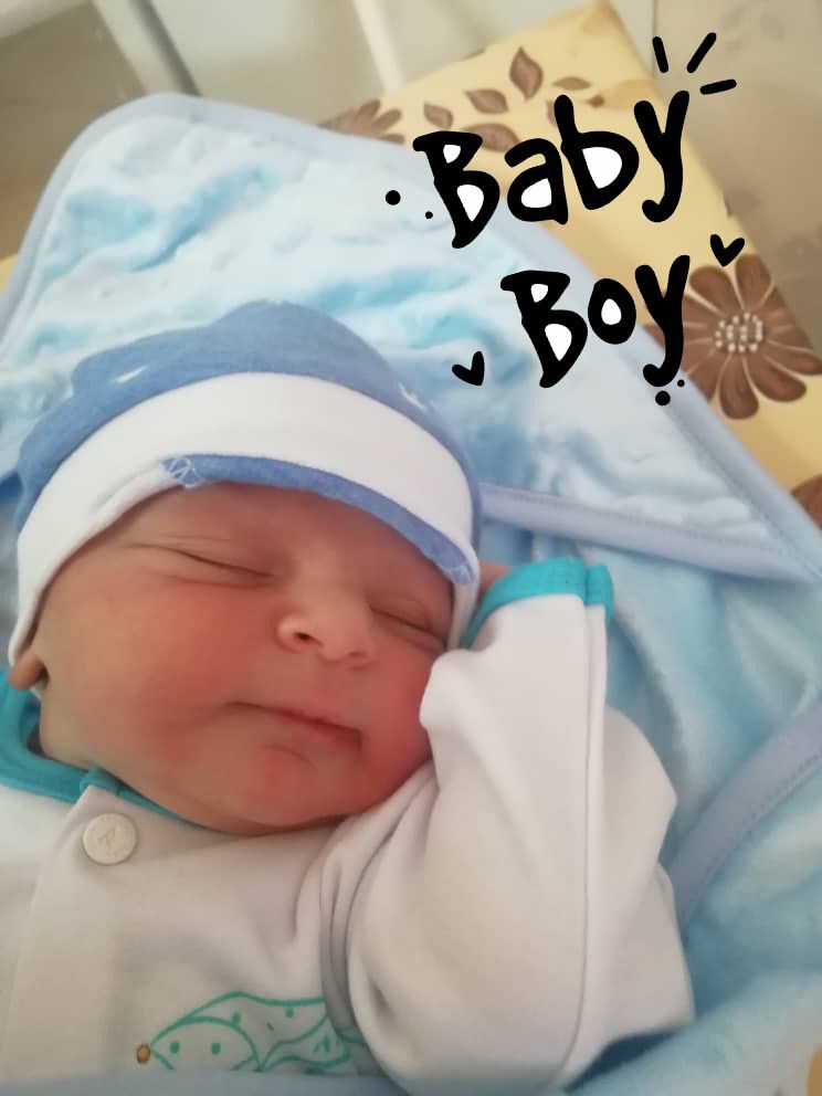 متولد شدن نوزاد امیرعلی کدخدایی