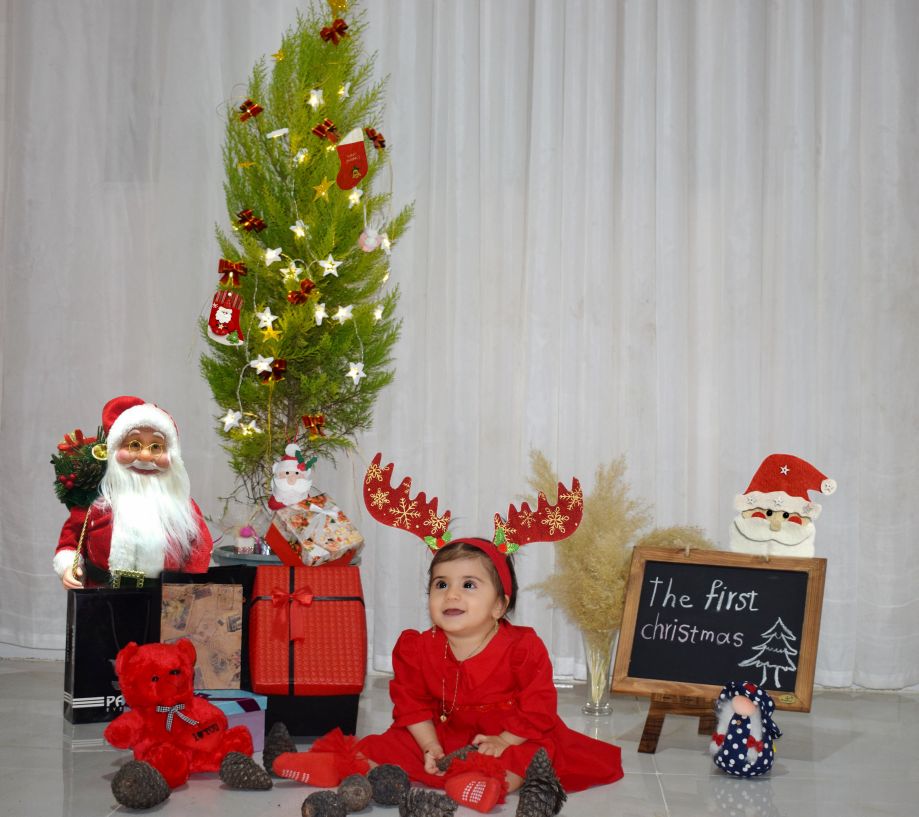 تم عکس زمستانی نوزاد رستا اکبری