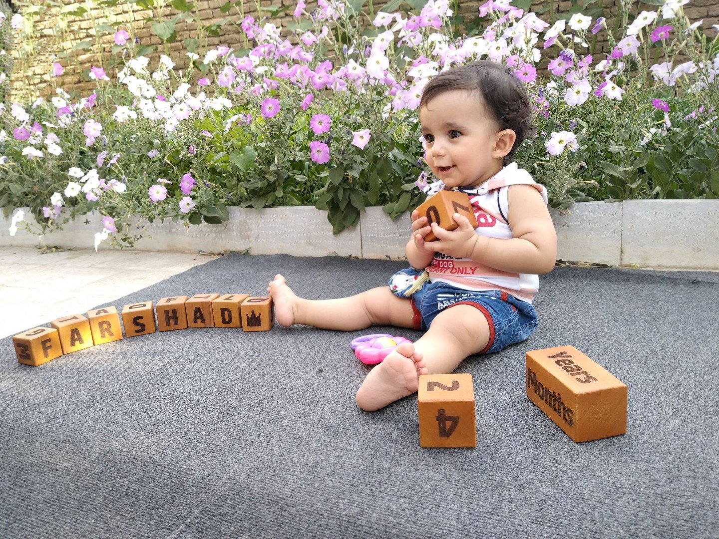 نه ماهگی نوزاد فرشاد رفیعی