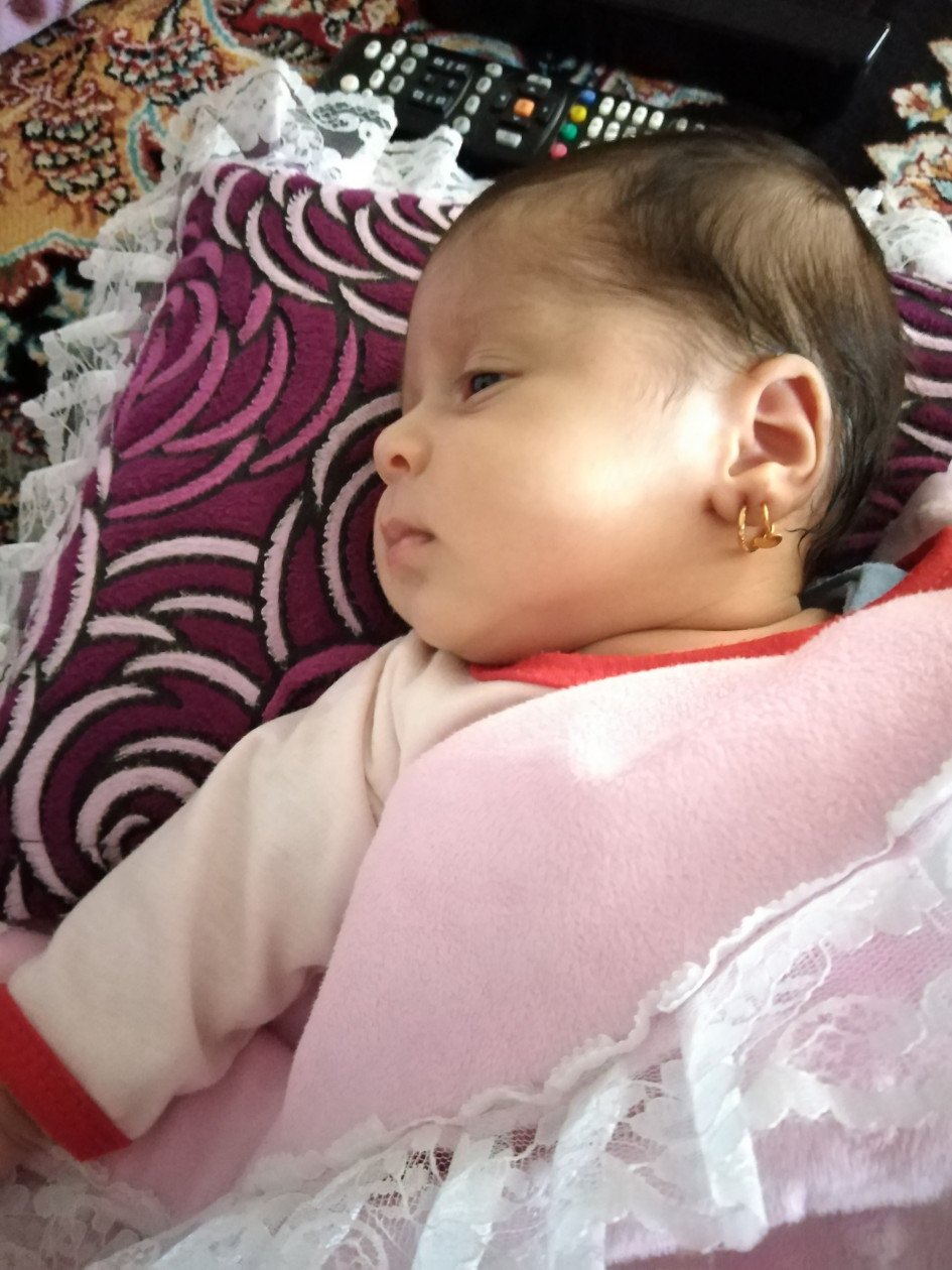 یک ماهگی نوزاد آسنا امانی