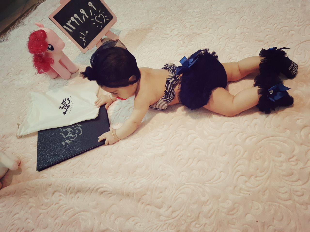 نه ماهگی نوزاد مانلی علی اکبر زاده مجاور