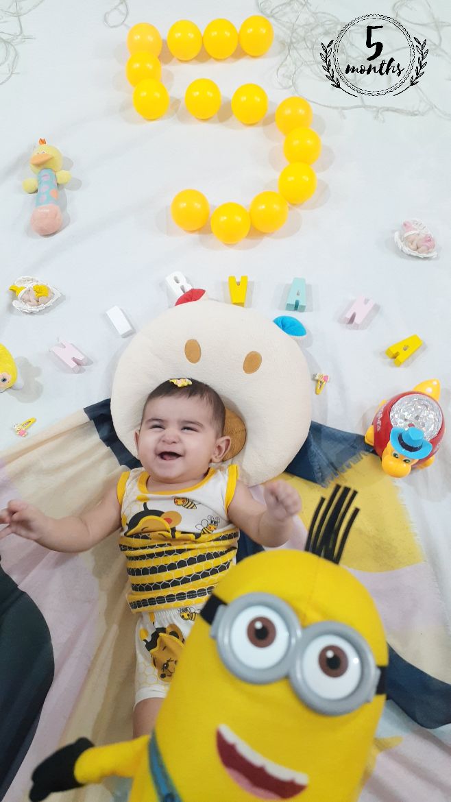 جشن کریسمس کودک نیروانا نیرومند