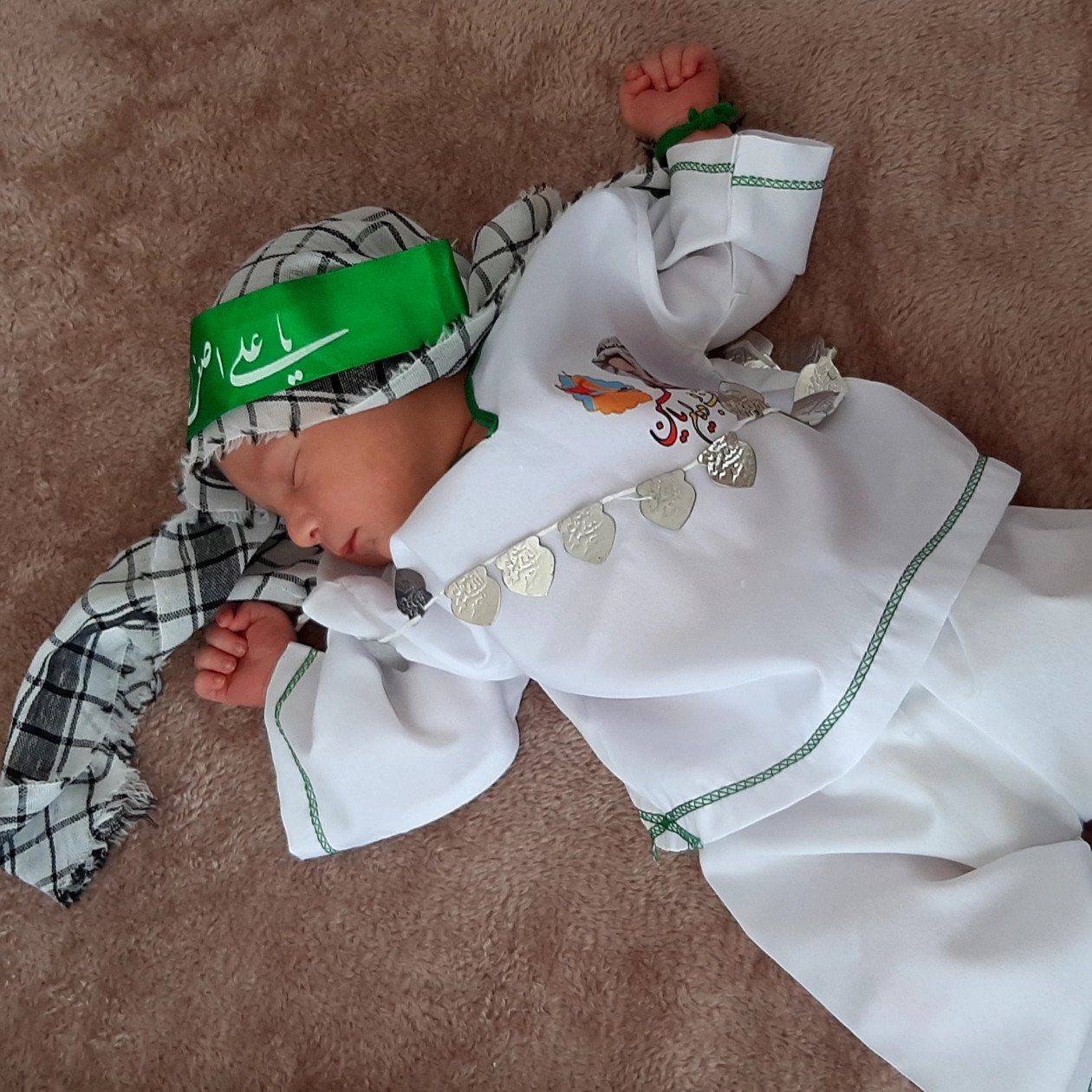 عکس محرم کودک الیار ثقفی راد