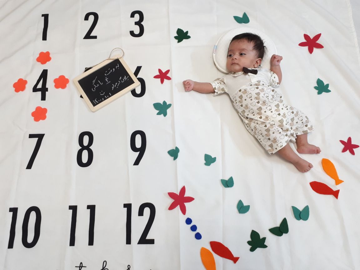 چهار ماهگی نوزاد سید میلان فداکار