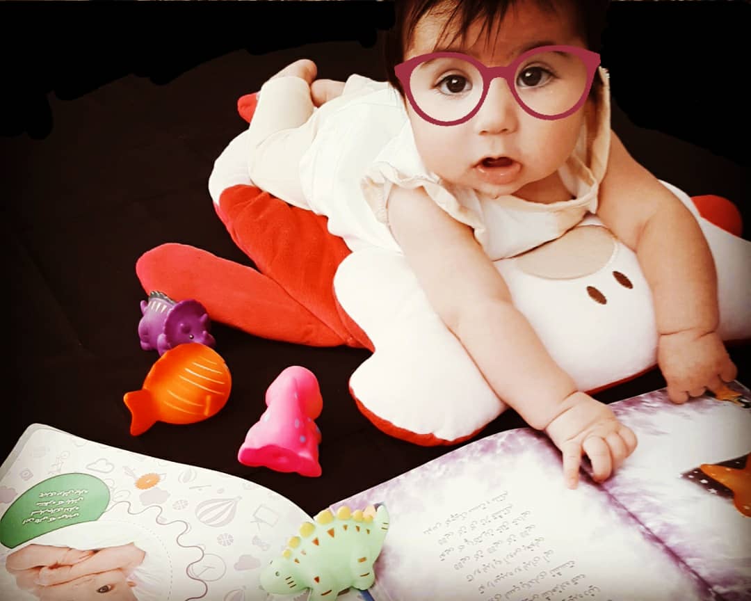 غلتیدن نوزاد مهرناز بهنیا