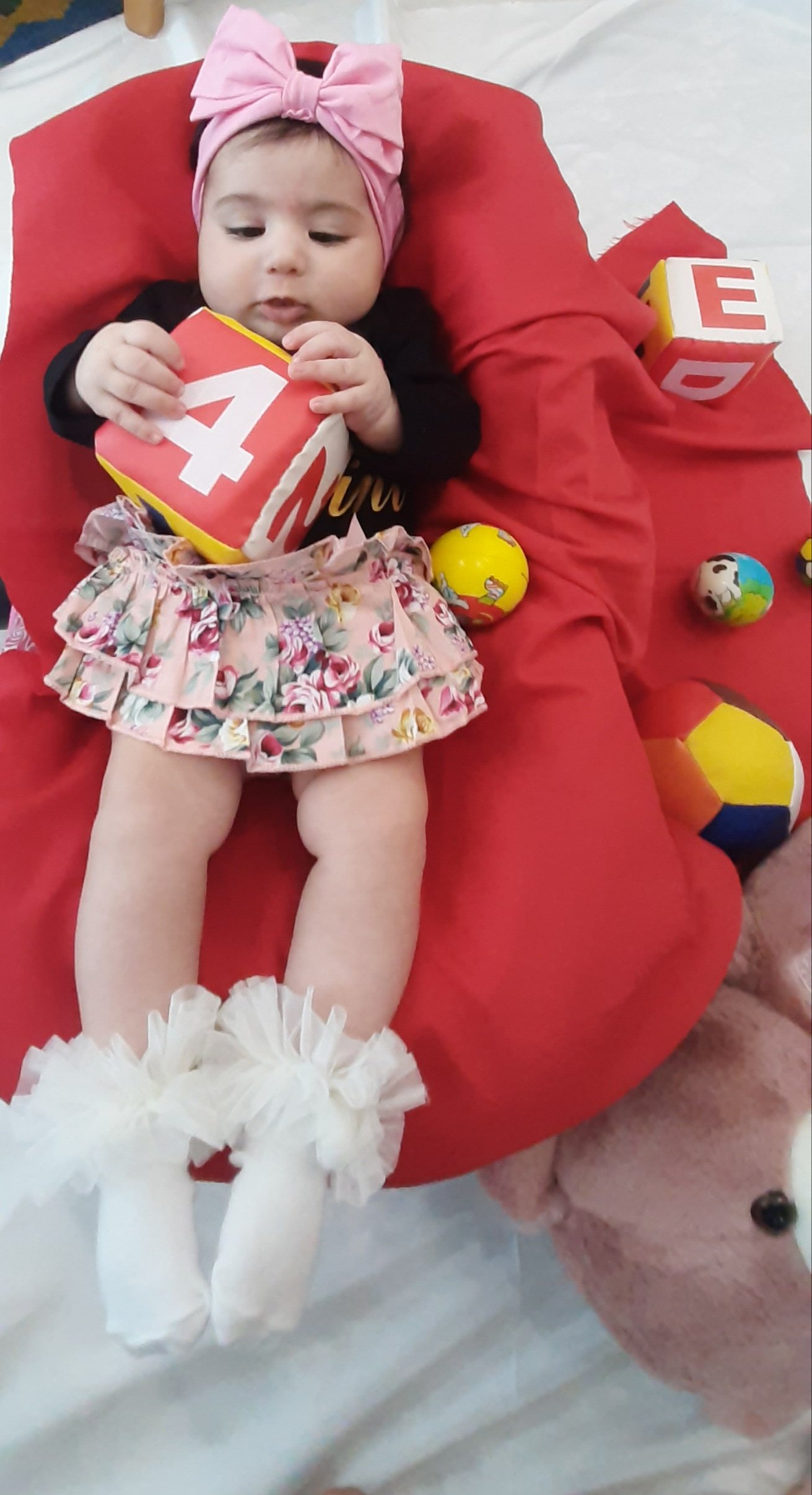 غلتیدن نوزاد مهرناز بهنیا