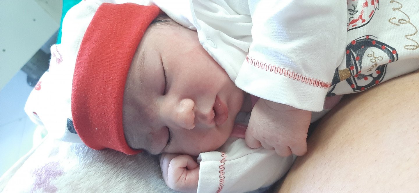 متولد شدن نوزاد مهرناز بهنیا