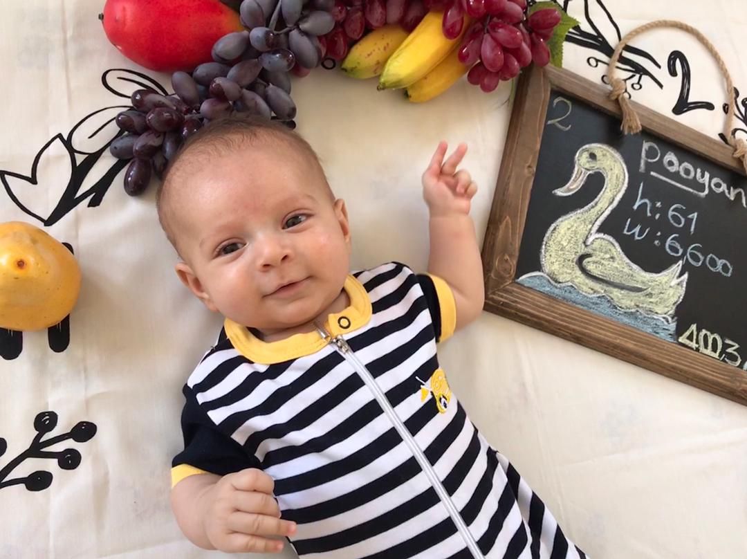 دو ماهگی نوزاد پویان قیاسوند