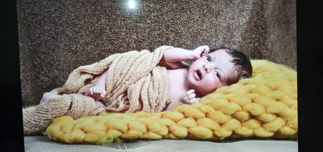 یک ماهگی نوزاد کاوه مومنی