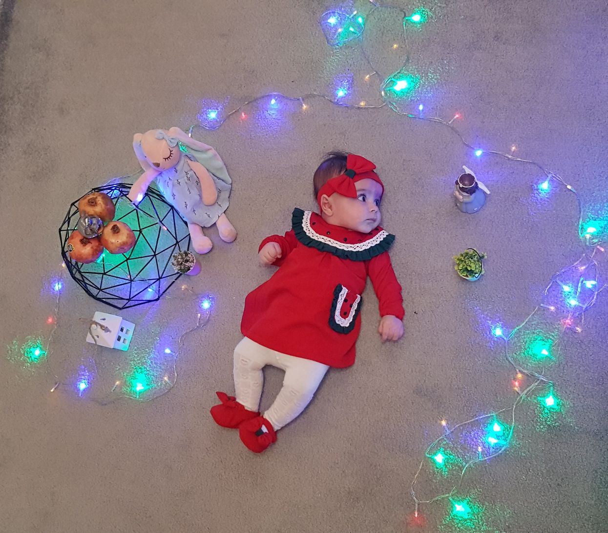 پنج ماهگی نوزاد دلسا ذنونی واحد